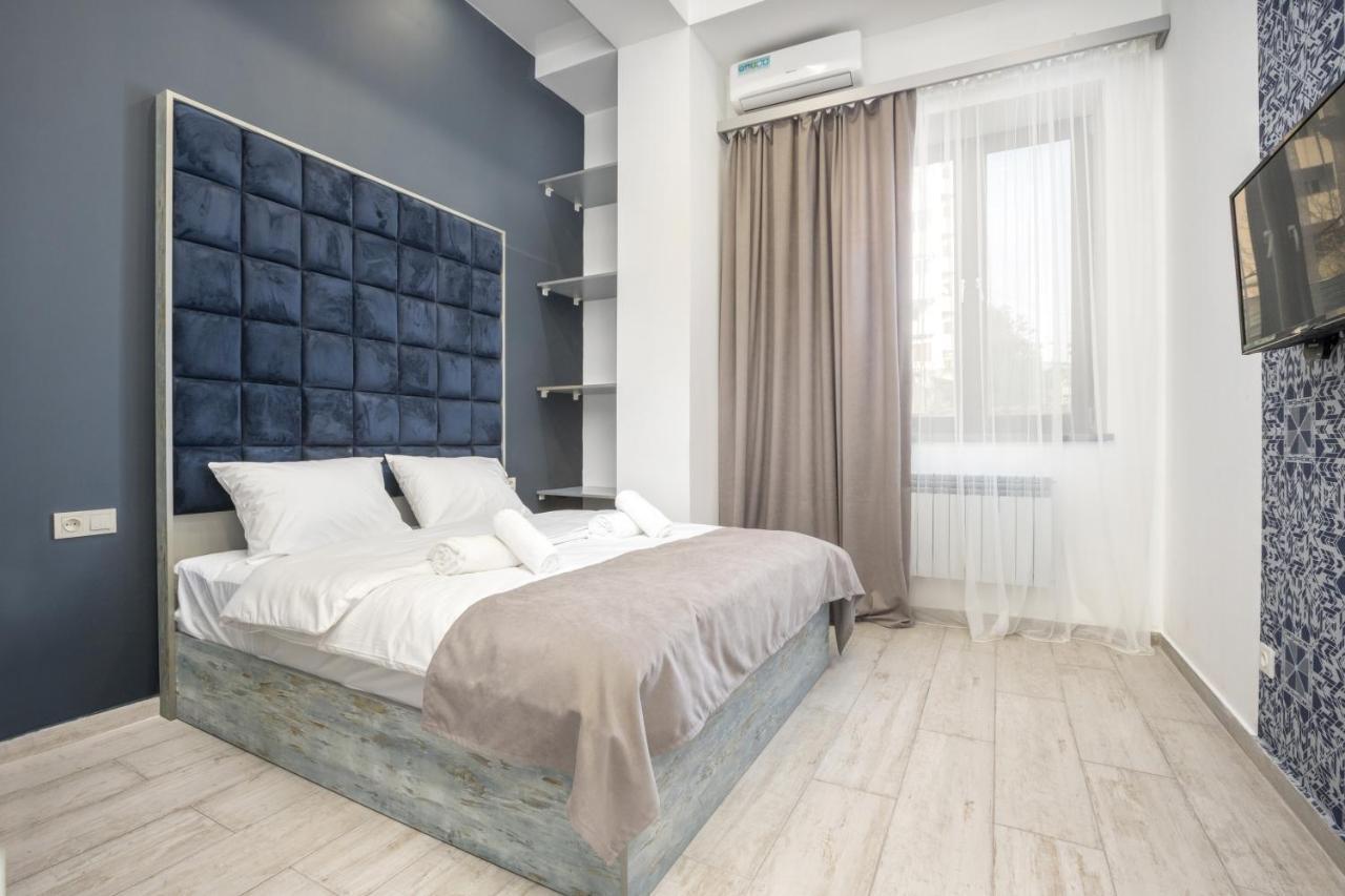 Hotel Armeni Ереван Экстерьер фото