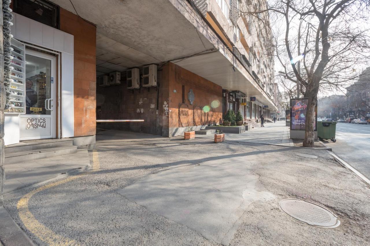 Hotel Armeni Ереван Экстерьер фото