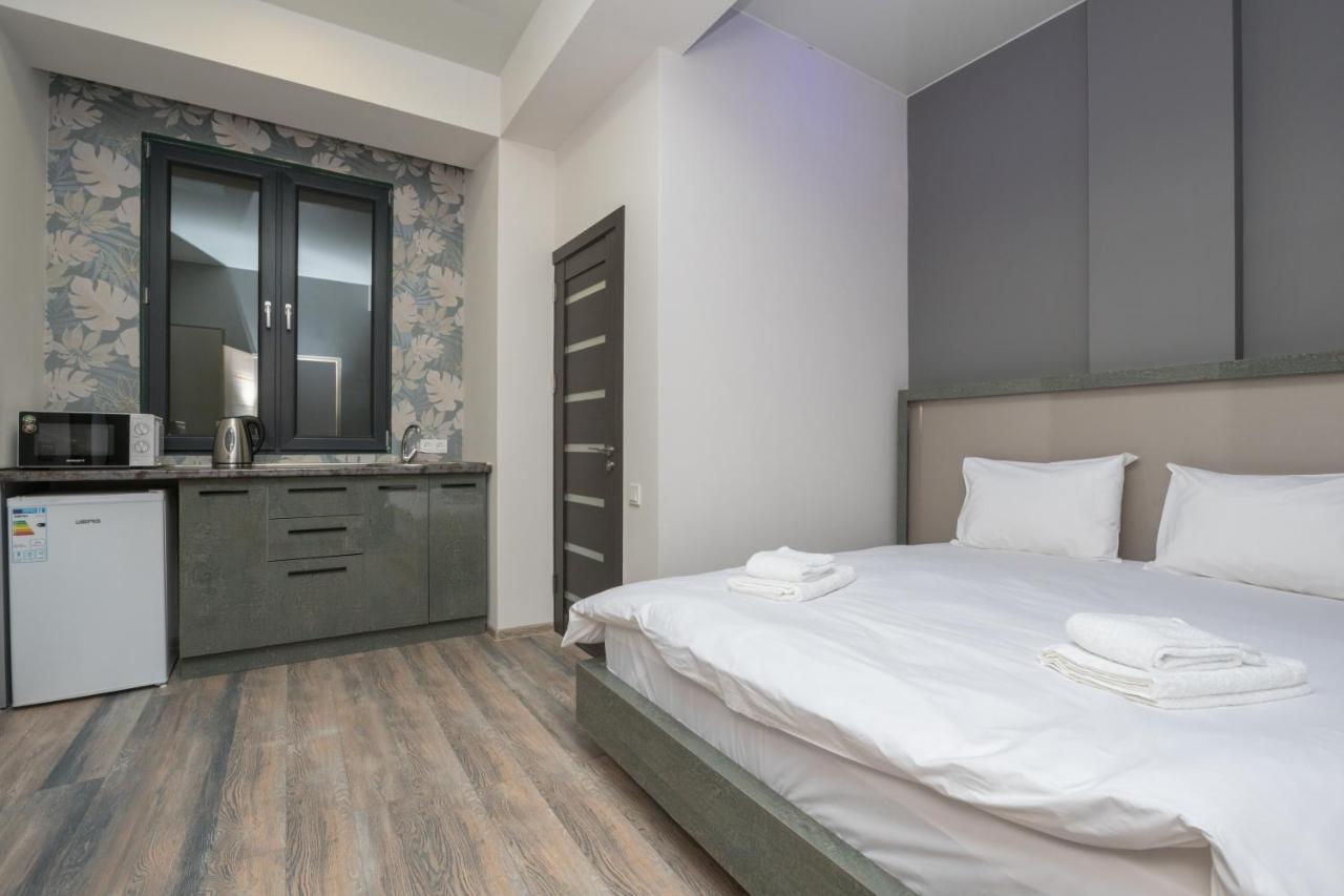 Hotel Armeni Ереван Экстерьер фото